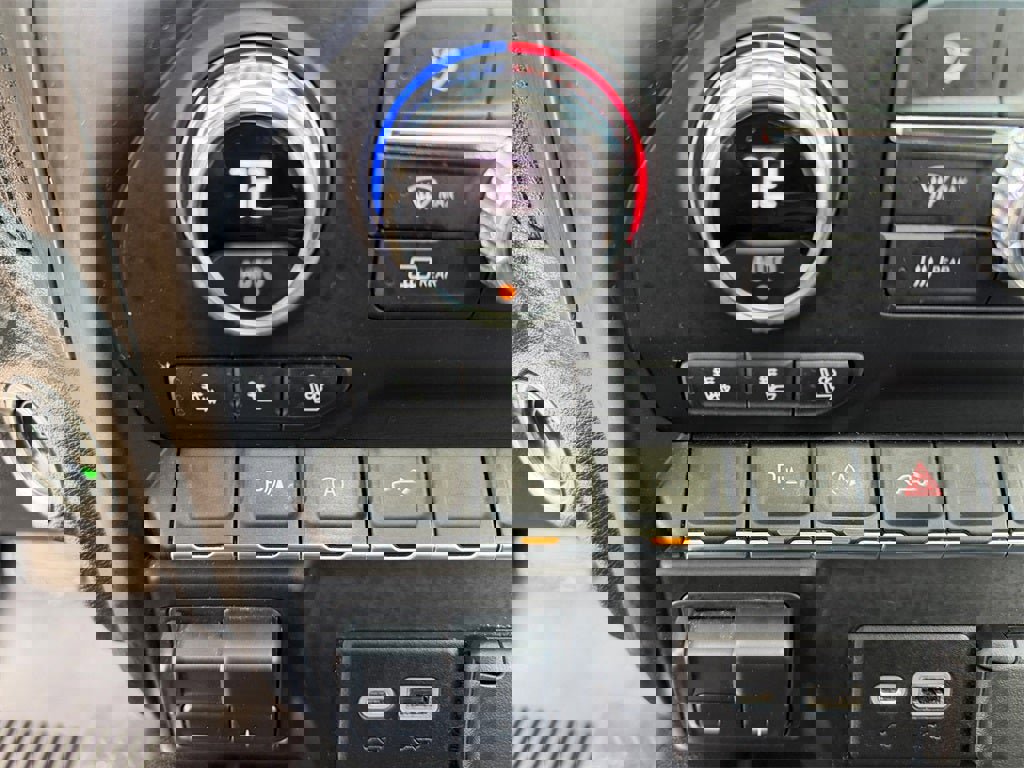 Used 2021 GMC Sierra 1500 Denali image 24