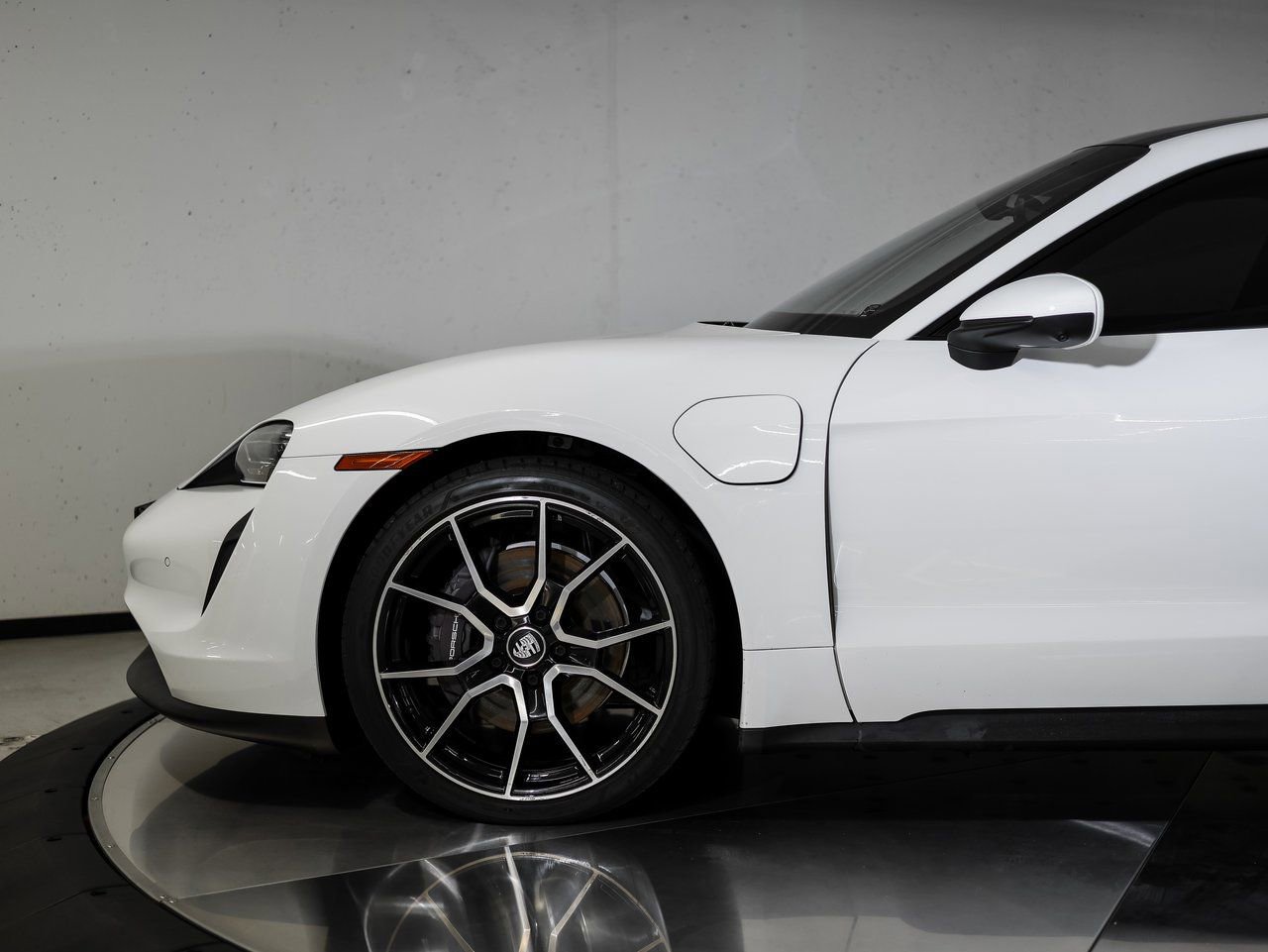 Certified 2022 Porsche Taycan RWD image 11