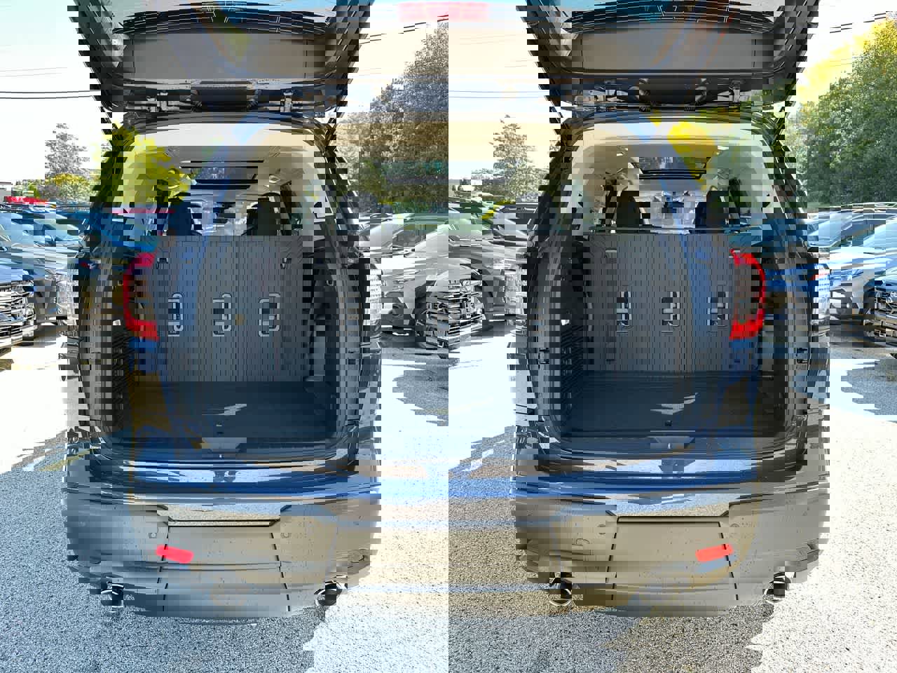 New 2025 Subaru Ascent Limited image 37