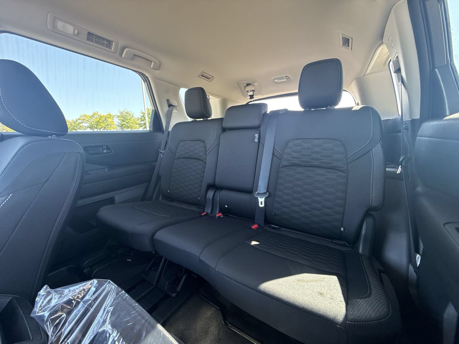 New 2026 Nissan Pathfinder SV w/ Cargo Package AWD/4WD image 19
