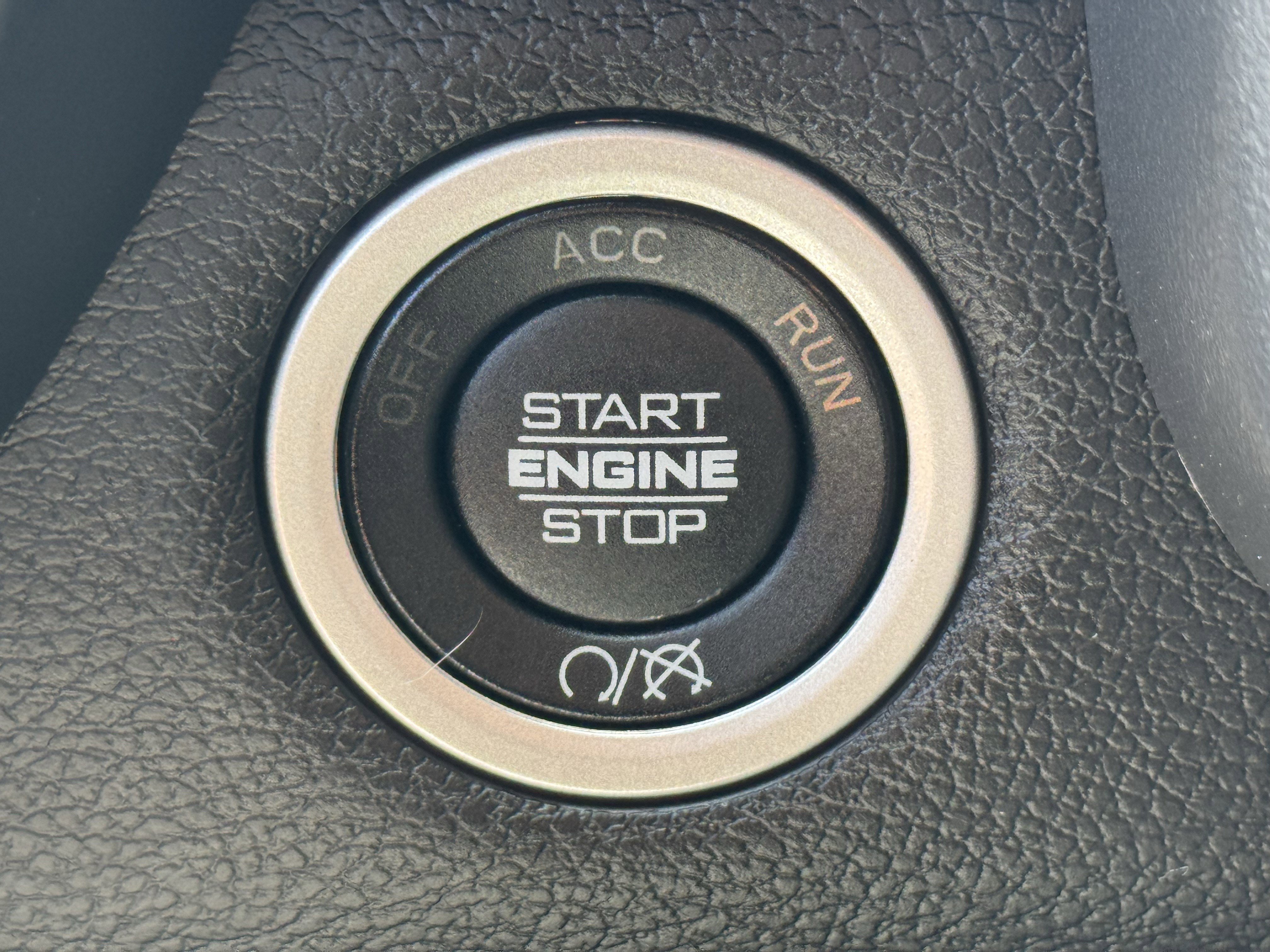 Used 2024 RAM 2500 Laramie w/ Sport Appearance Package image 22