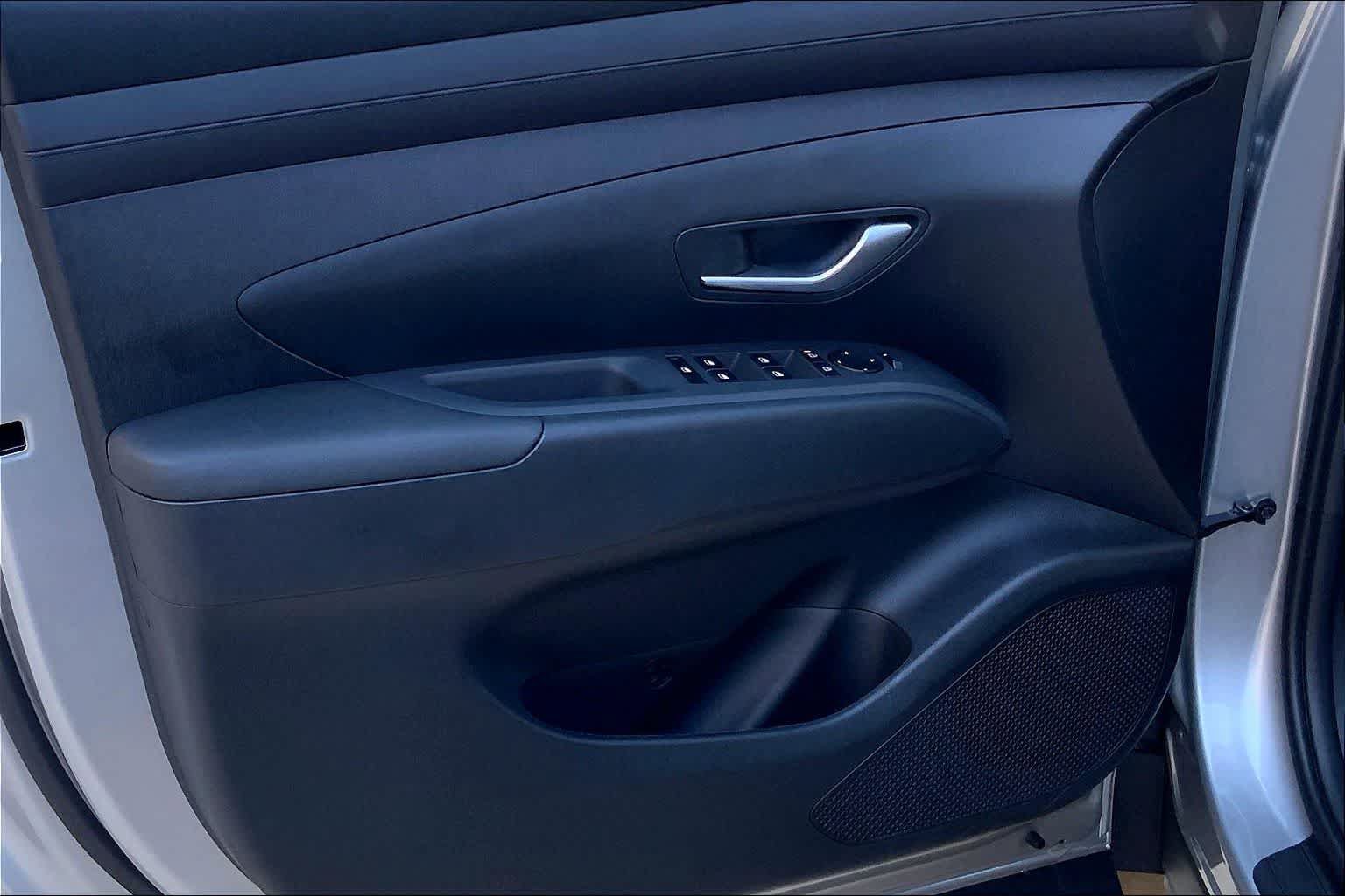 New 2026 Hyundai Tucson SEL FWD image 10