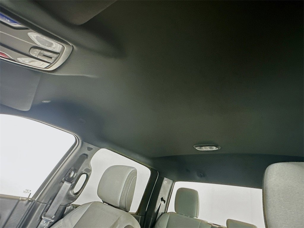 Used 2024 RAM 2500 Big Horn w/ Bed Utility Group image 21