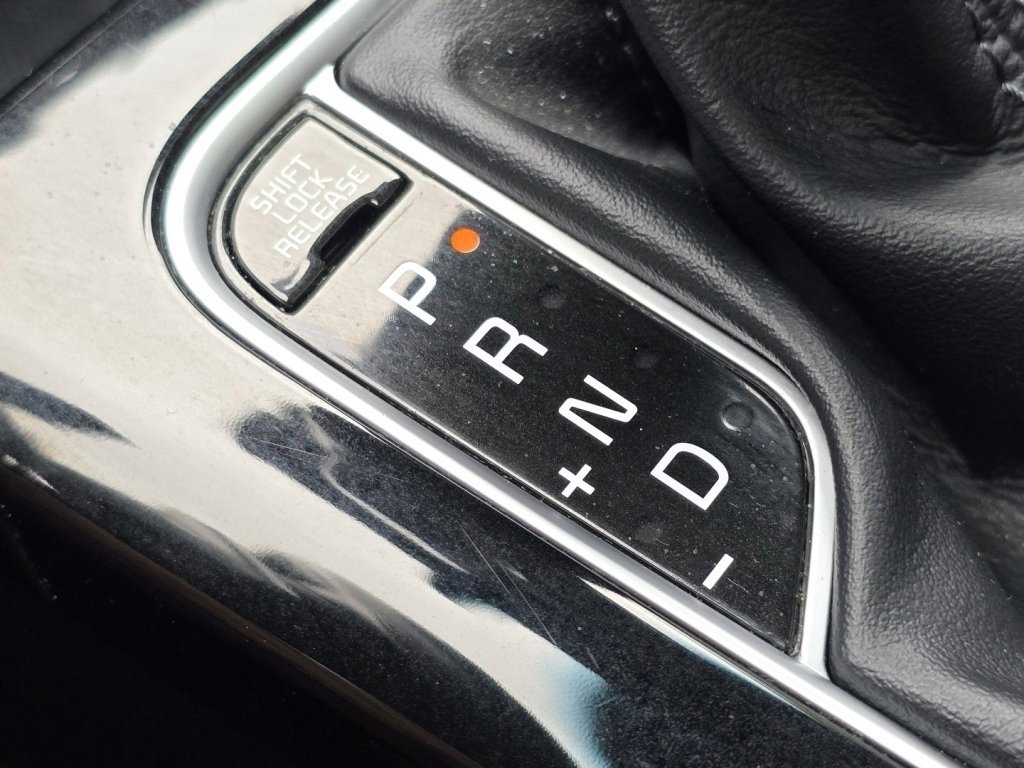 Used 2022 Kia Stinger GT-Line w/ Sun & Sound Package image 26