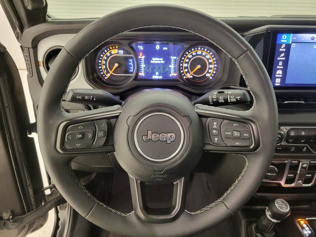 Used 2025 Jeep Wrangler Sport S image 2