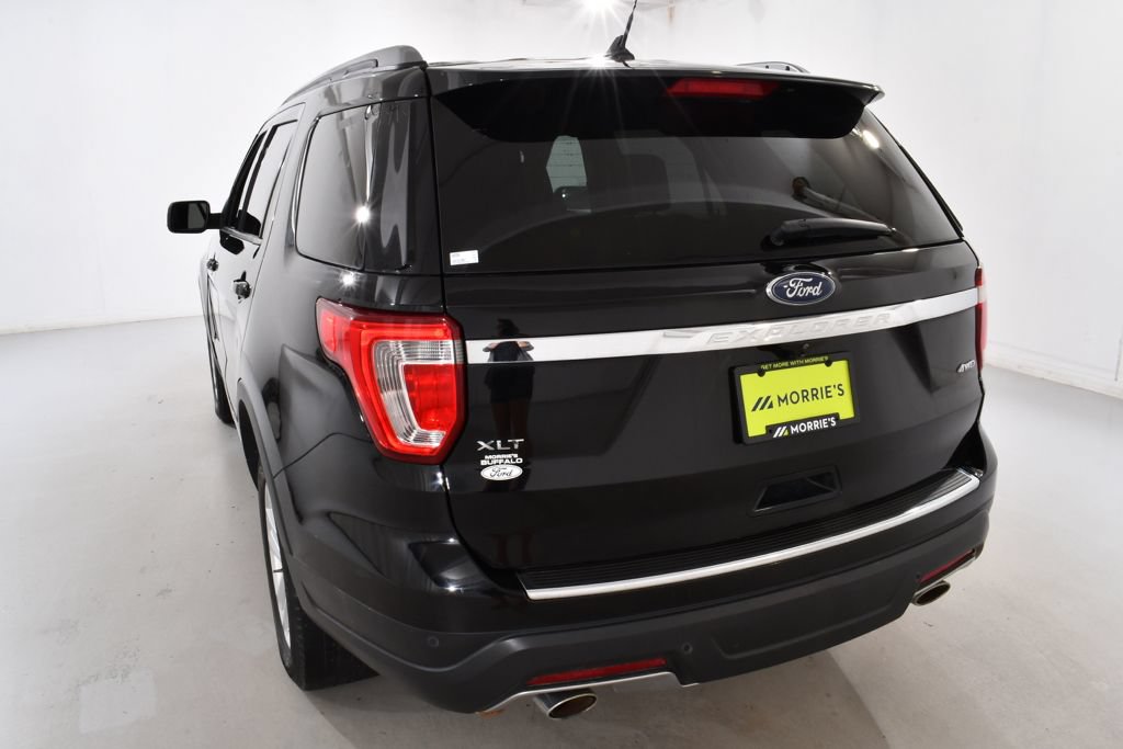 Used 2018 Ford Explorer XLT w/ Equipment Group 202A AWD/4WD image 14