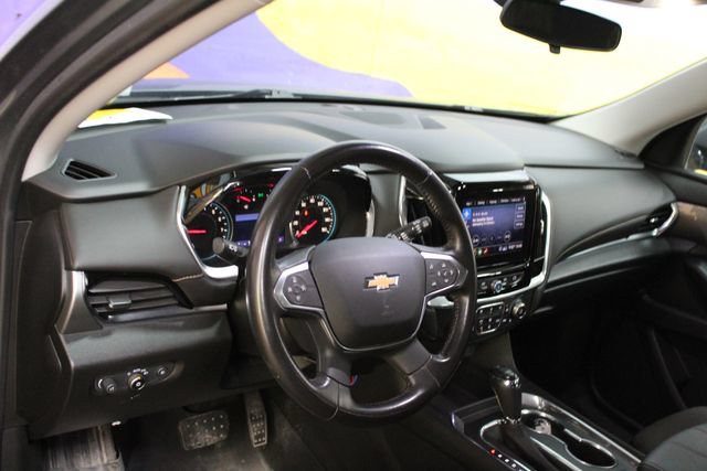 Used 2020 Chevrolet Traverse LT AWD/4WD image 14