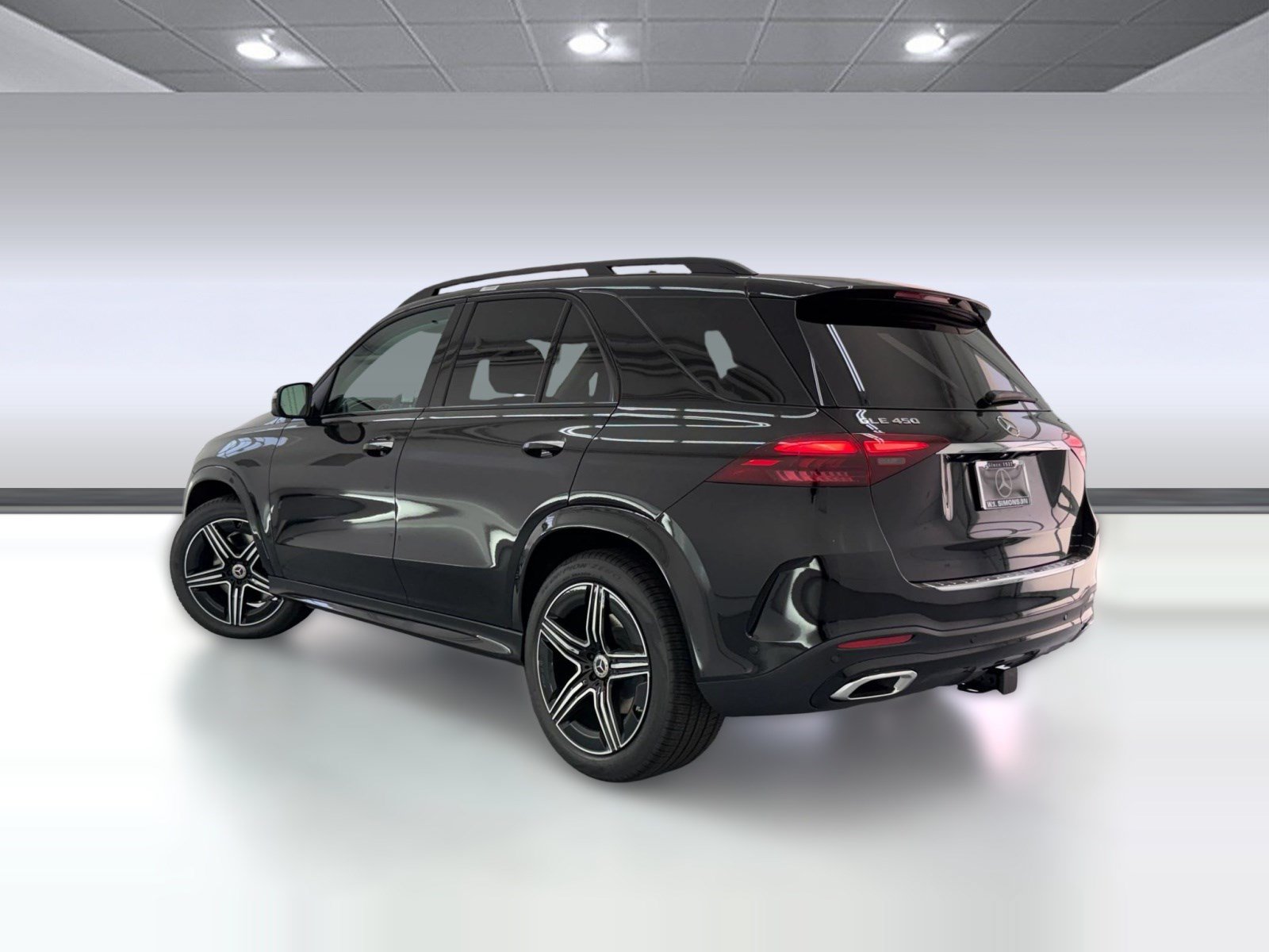 New 2026 Mercedes-Benz GLE 580 4MATIC image 3