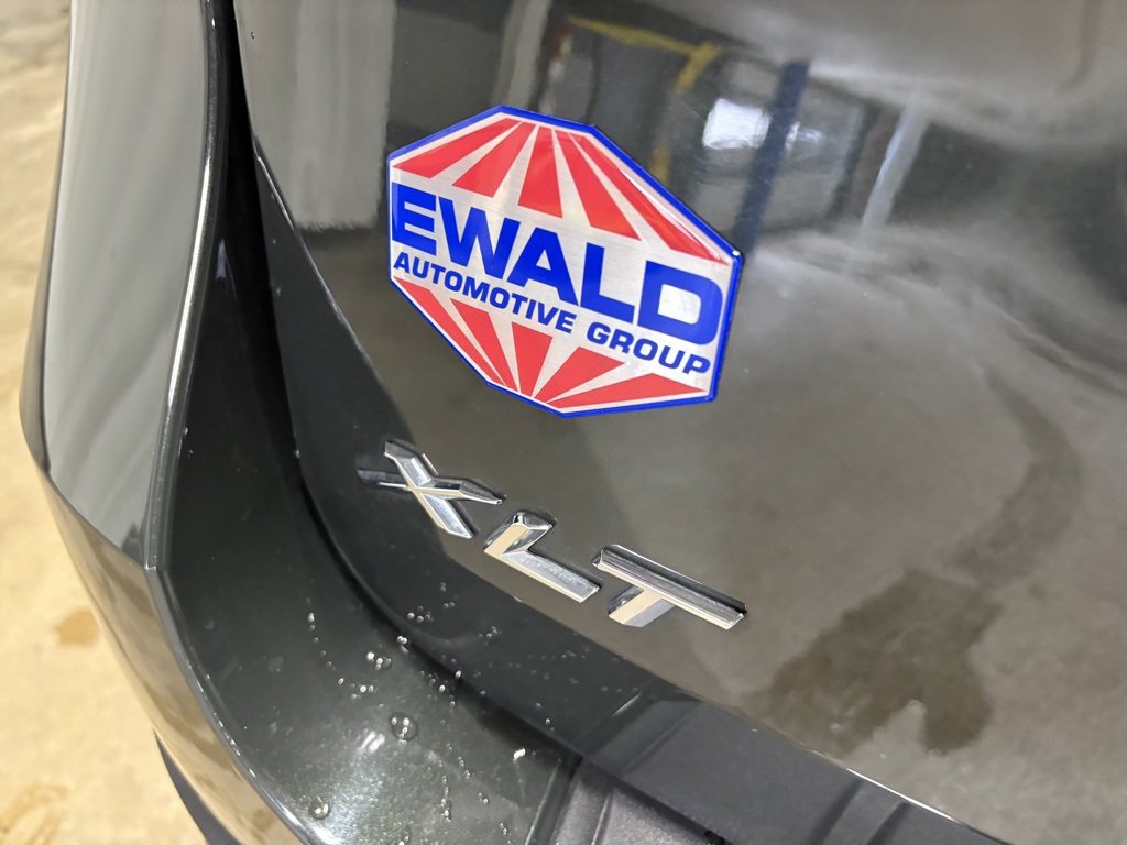 Used 2023 Ford Explorer XLT w/ Equipment Group 202A image 26