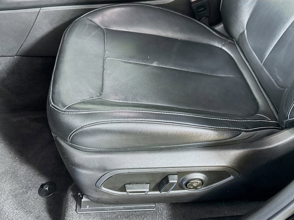 Used 2022 Jeep Grand Cherokee L Limited image 24