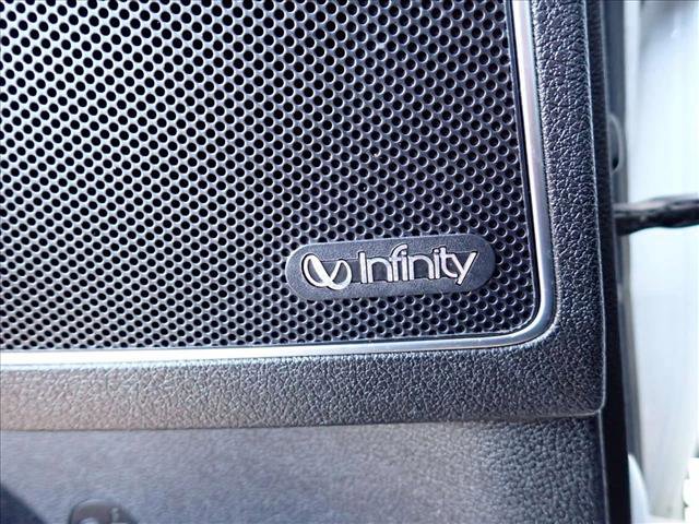 Used 2018 Kia Sorento SX image 12