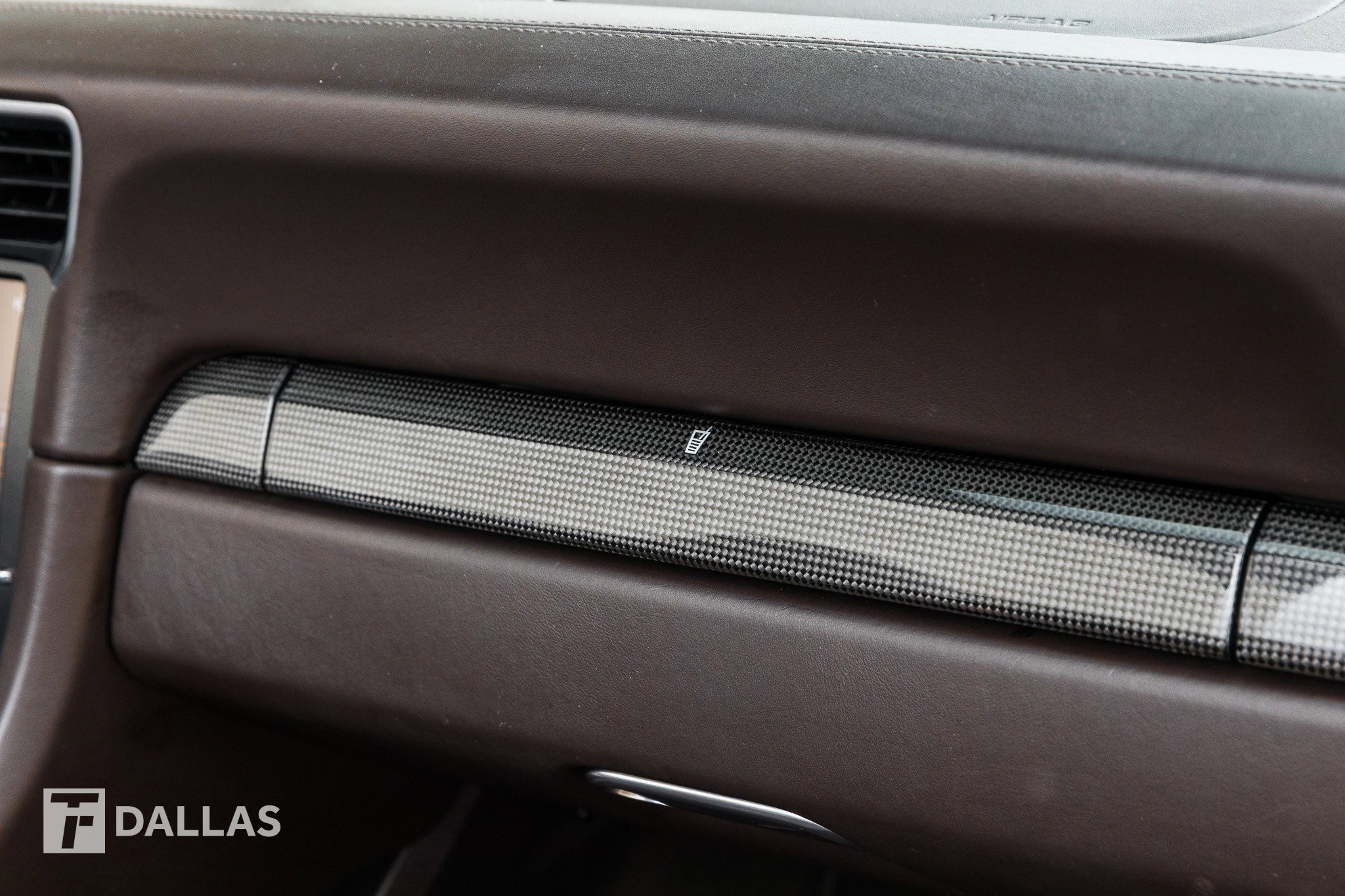 Used 2015 Porsche 911 Turbo S image 37