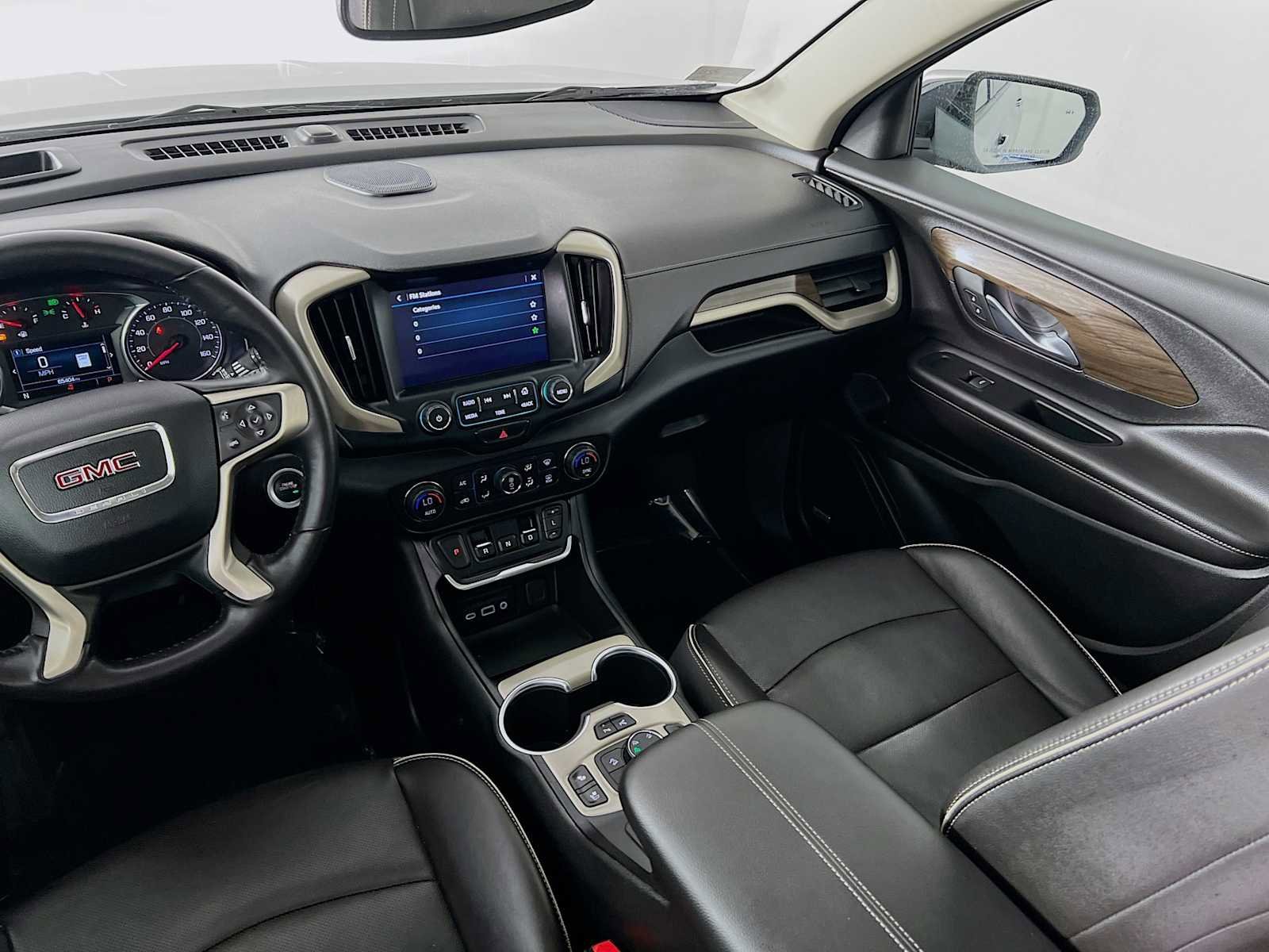 Used 2018 GMC Terrain Denali w/ Advanced Safety Package AWD/4WD image 25