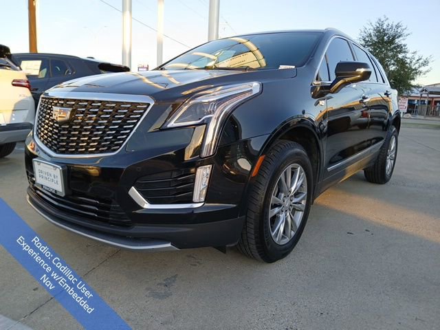 Used 2022 Cadillac XT5 Premium Luxury image 3