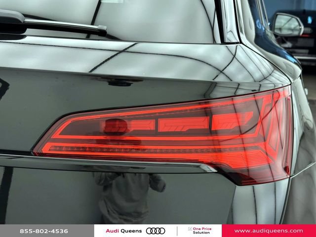 Certified 2023 Audi SQ5 Prestige w/ Prestige Package AWD/4WD image 9