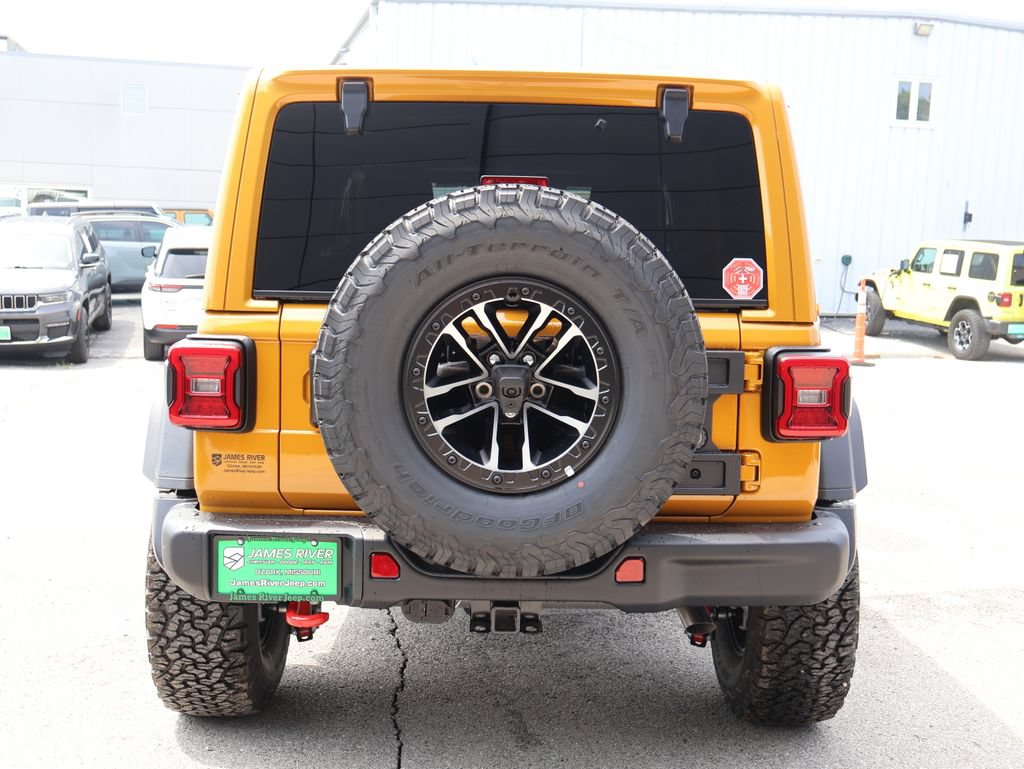 New 2026 Jeep Wrangler Unlimited Rubicon w/ Xtreme 35 Tire Package AWD/4WD image 4