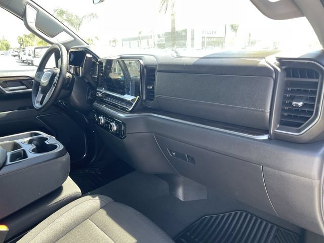 Used 2024 GMC Sierra 1500 Elevation w/ X31 Off-Road Package AWD/4WD image 29