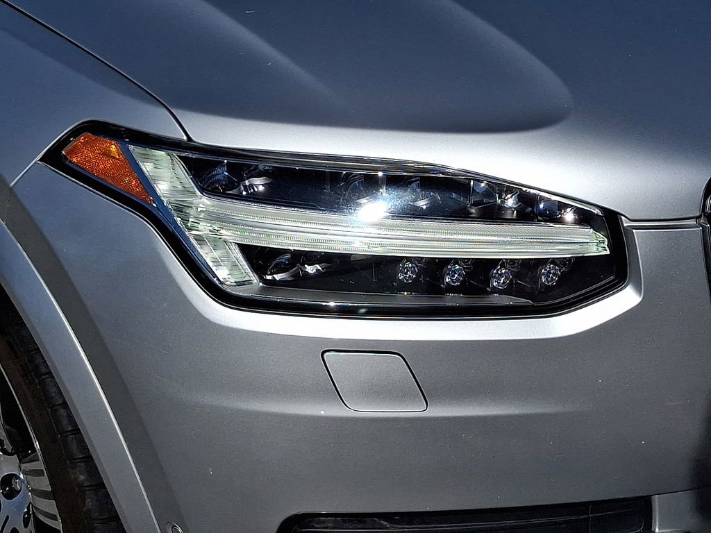 Used 2021 Volvo XC90 T8 Inscription image 9