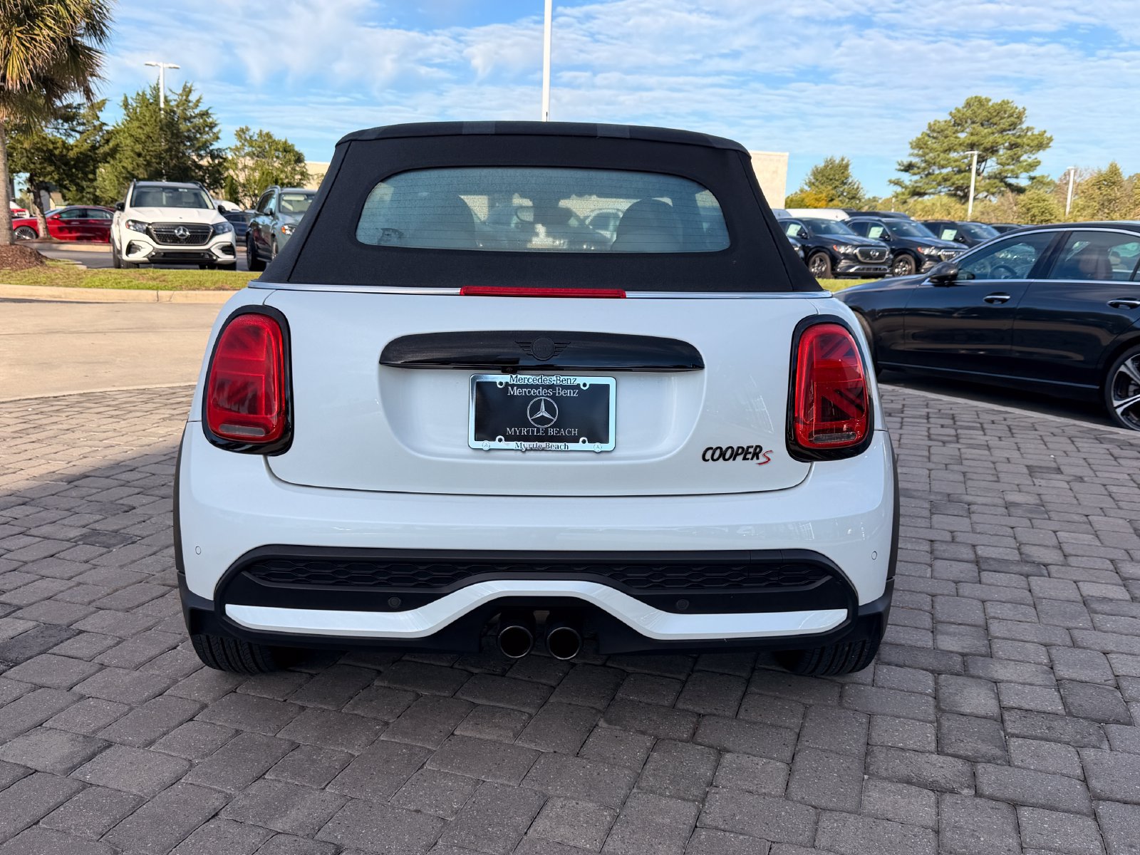 Used 2024 MINI Cooper S FWD image 8