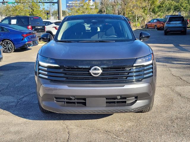 Used 2025 Nissan Kicks SV w/ Charging Package FWD image 5