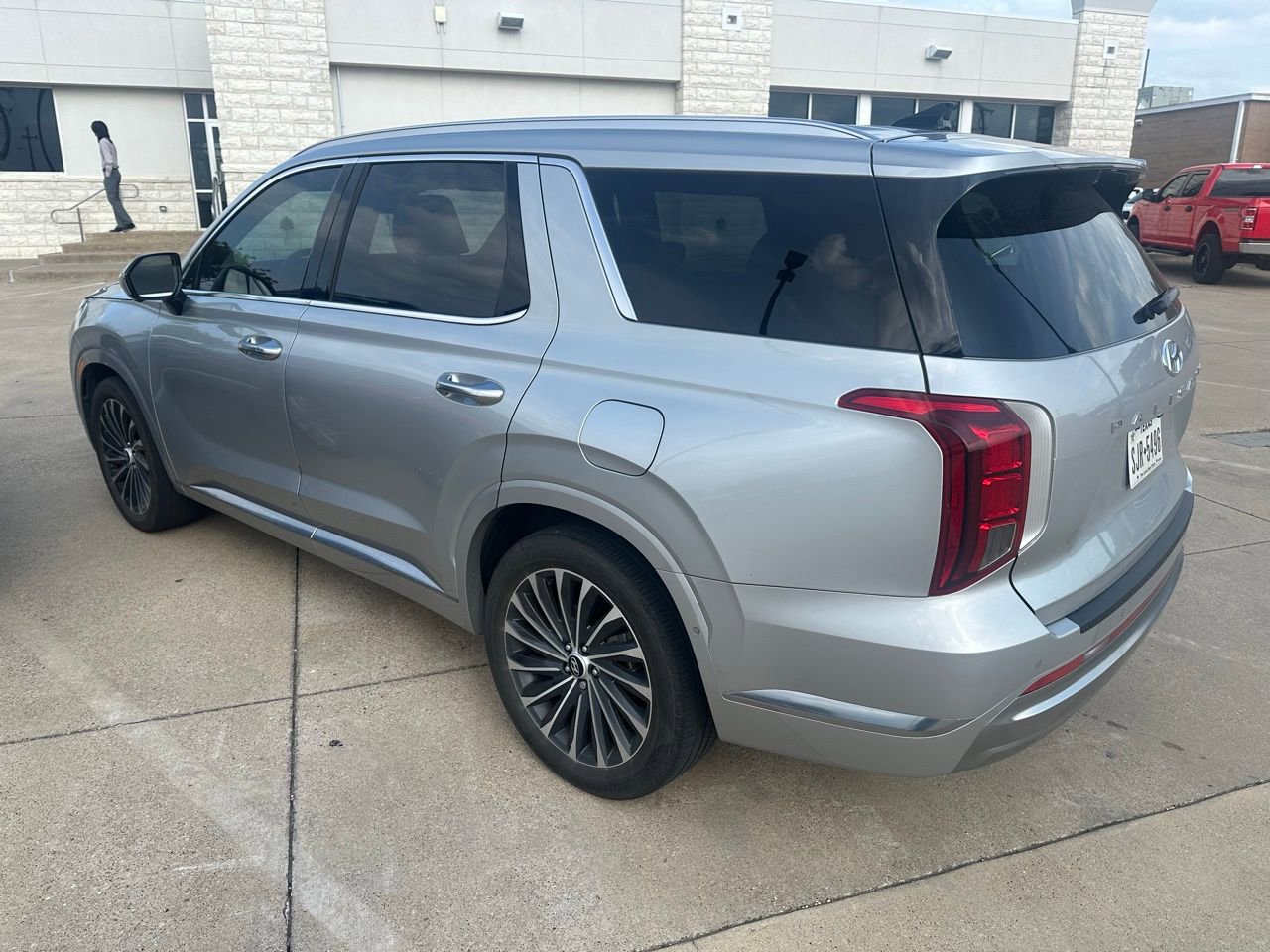 Used 2023 Hyundai Palisade Calligraphy w/ Cargo Package image 7