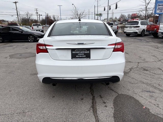 Used 2014 Chrysler 200 LX image 6