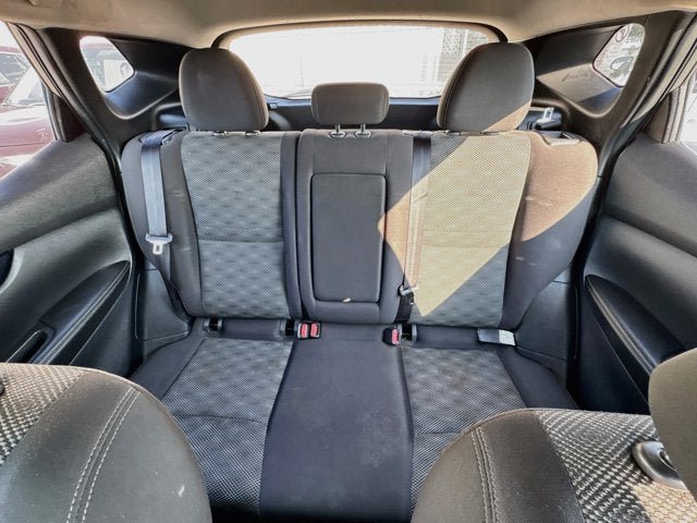 Used 2018 Nissan Rogue Sport SV AWD/4WD image 19