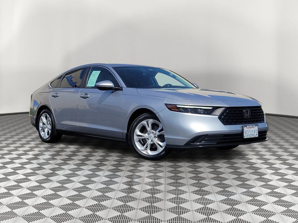 Certified 2023 Honda Accord LX image 2