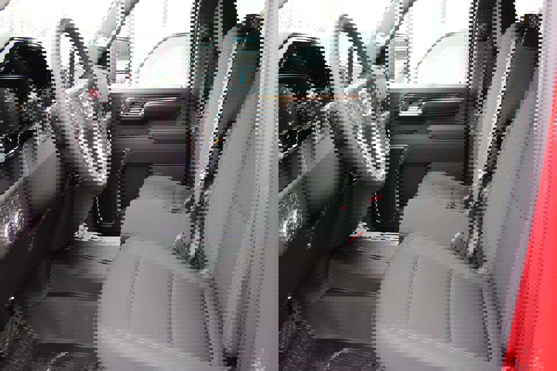 New 2026 GMC Sierra 2500 SLE image 15