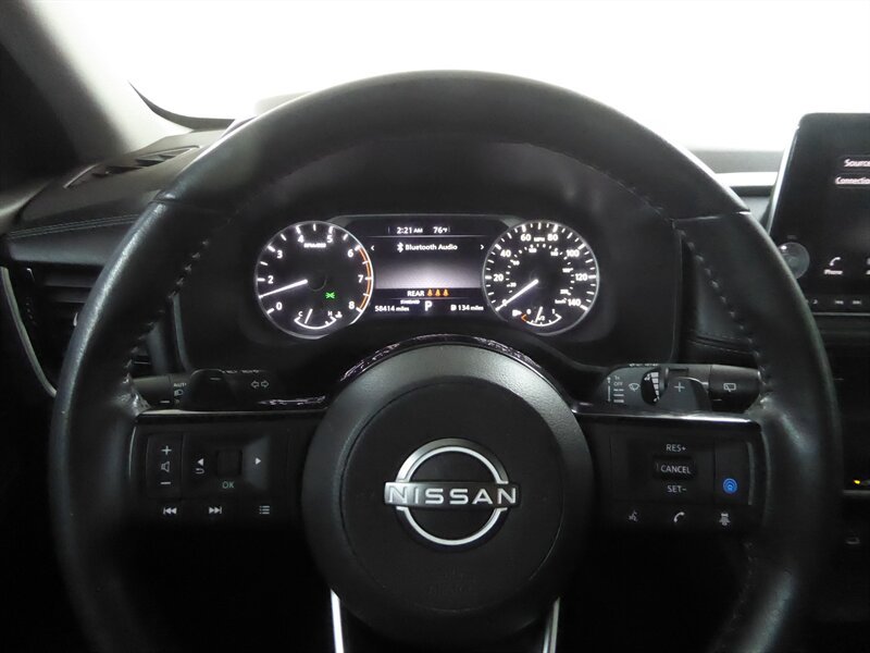 Used 2022 Nissan Rogue SV w/ SV Premium Package FWD image 11