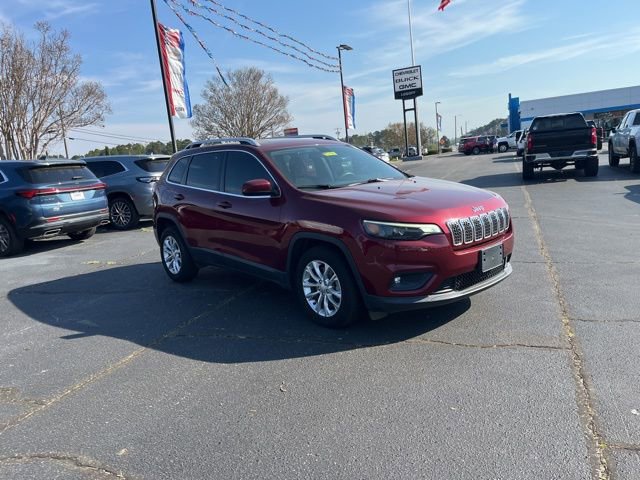 Used 2019 Jeep Cherokee Latitude w/ Popular Appearance Group image 2