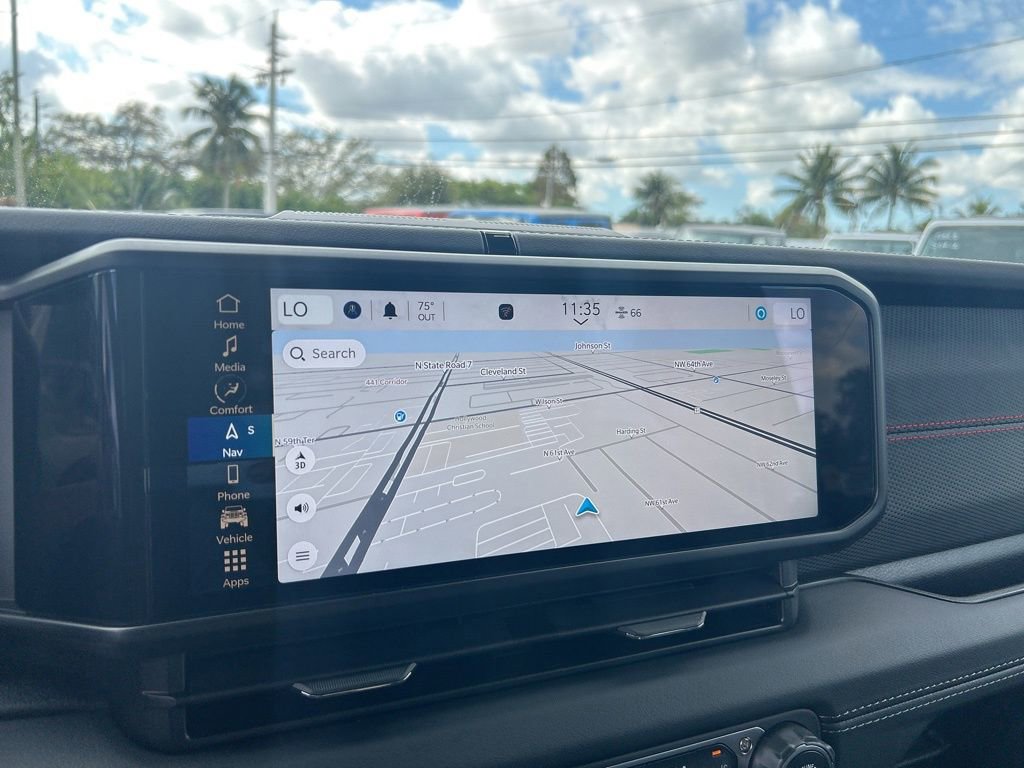 New 2024 Jeep Wrangler Unlimited Rubicon w/ Technology Group image 19