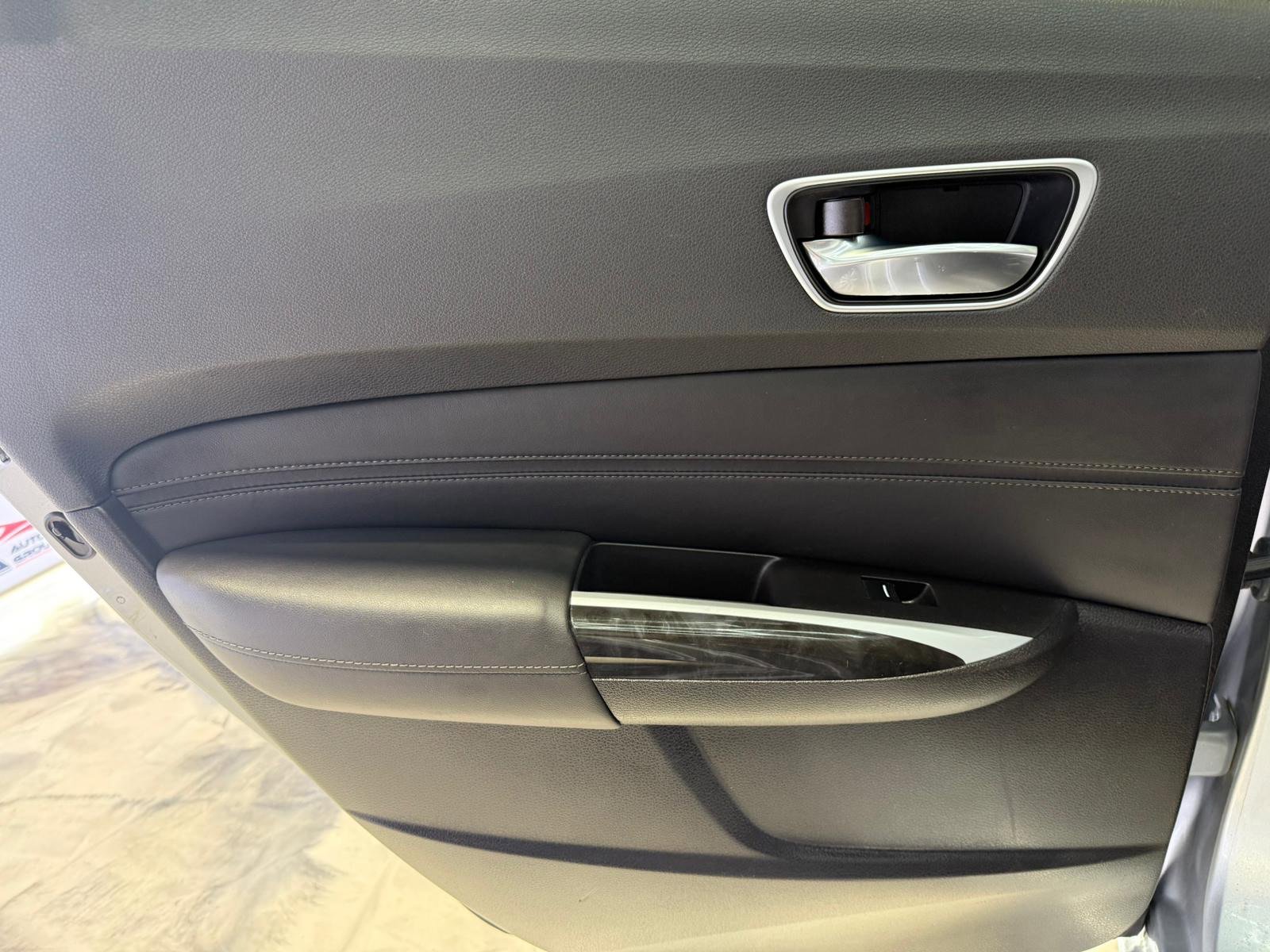 Used 2020 Acura TLX image 34