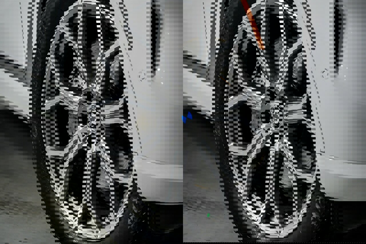 Used 2023 BMW X7 xDrive40i image 4