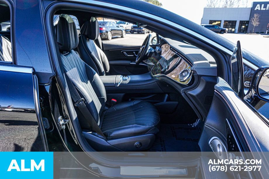 Used 2022 Mercedes-Benz EQS 580 4MATIC Sedan image 23