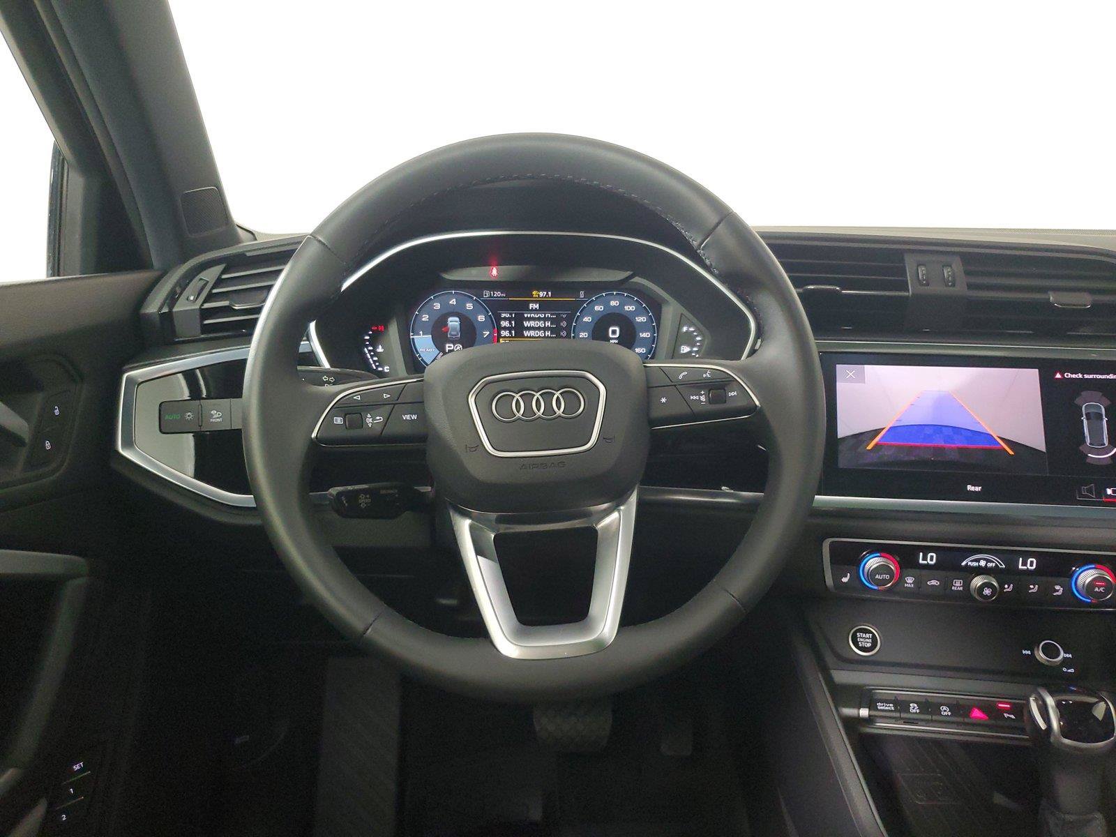 Used 2025 Audi Q3 2.0T Premium w/ Convenience Package AWD/4WD image 16
