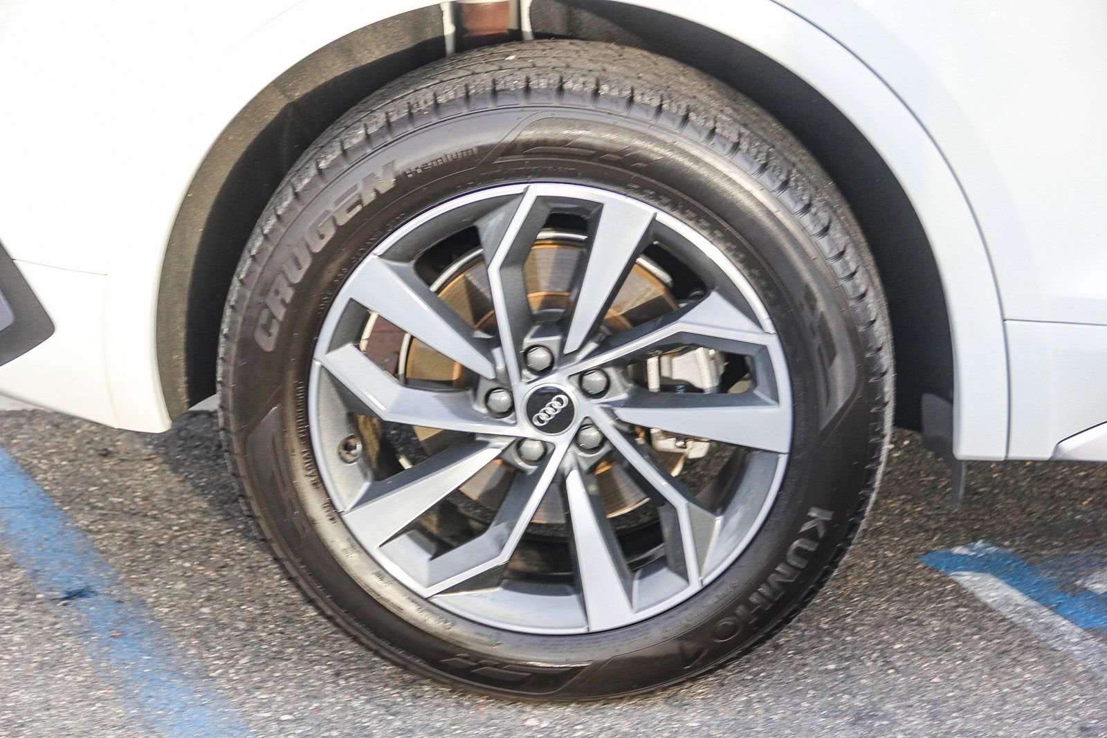 Certified 2023 Audi Q5 2.0T Premium Plus w/ Premium Plus Package image 10