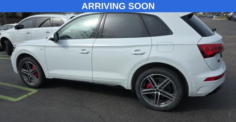 Used 2025 Audi Q5 e Premium Plus w/ Premium Plus Package AWD/4WD image 3