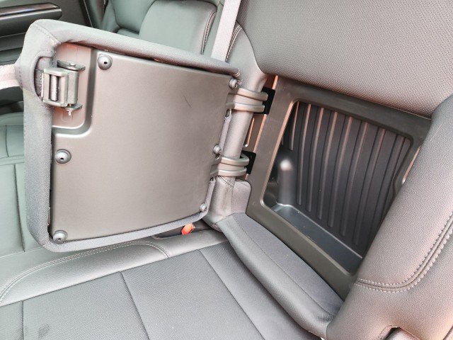 Used 2022 Chevrolet Silverado 1500 LTZ w/ LTZ Premium Package image 26