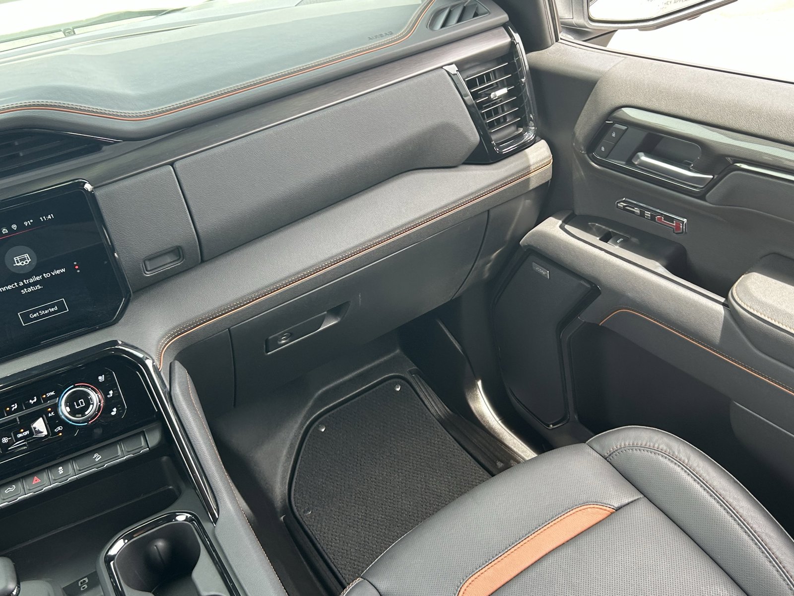 Certified 2025 GMC Sierra 1500 AT4 AWD/4WD image 18