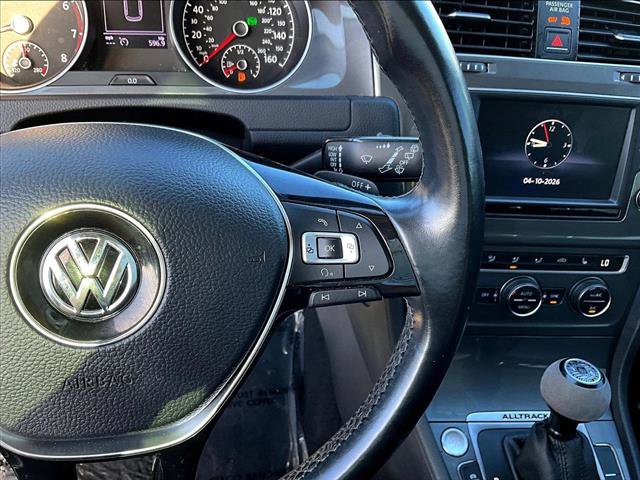 Used 2017 Volkswagen Golf Alltrack SEL image 19
