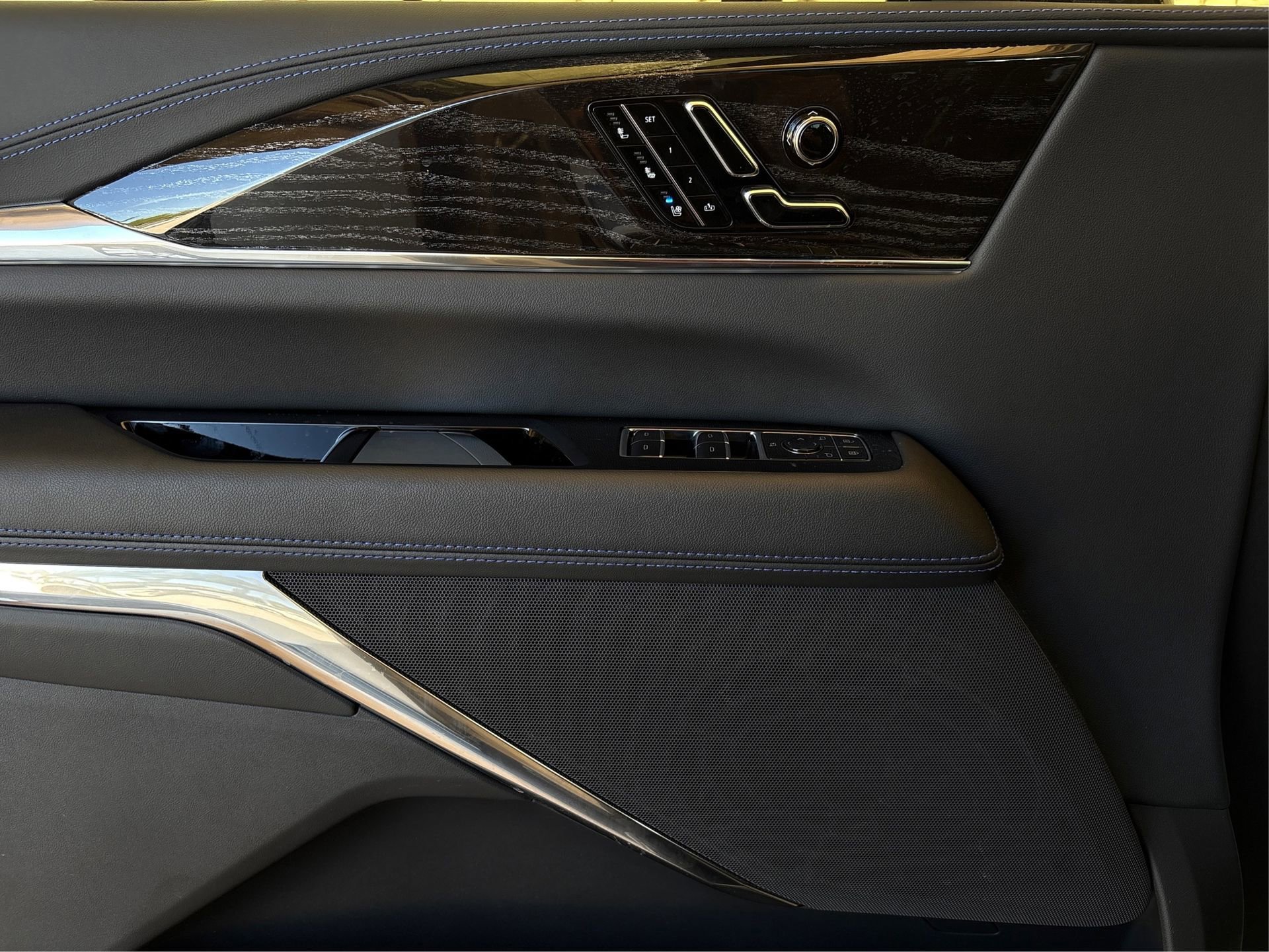 New 2026 Cadillac Escalade IQ Sport 1 image 21