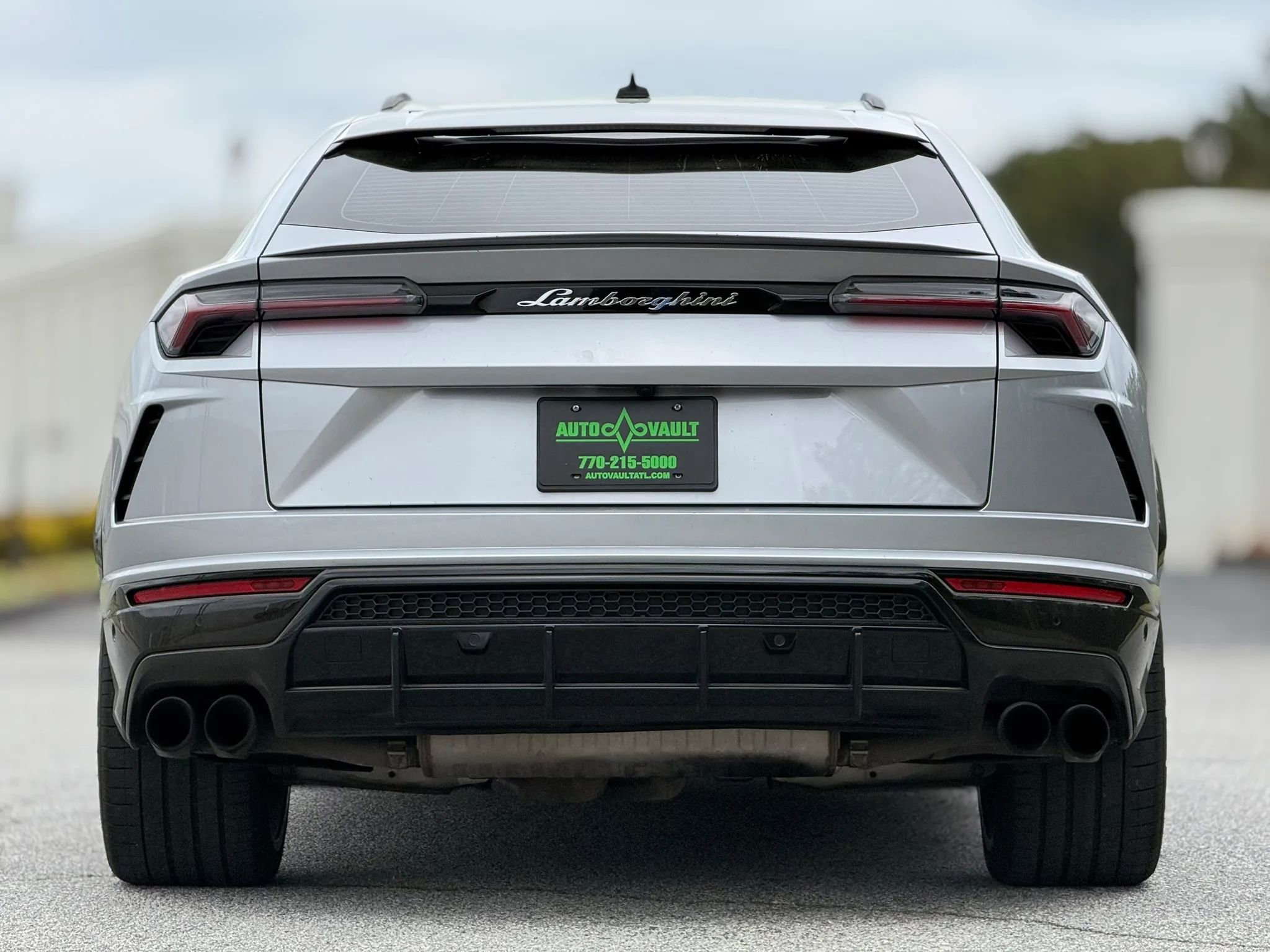 Used 2019 Lamborghini Urus image 4