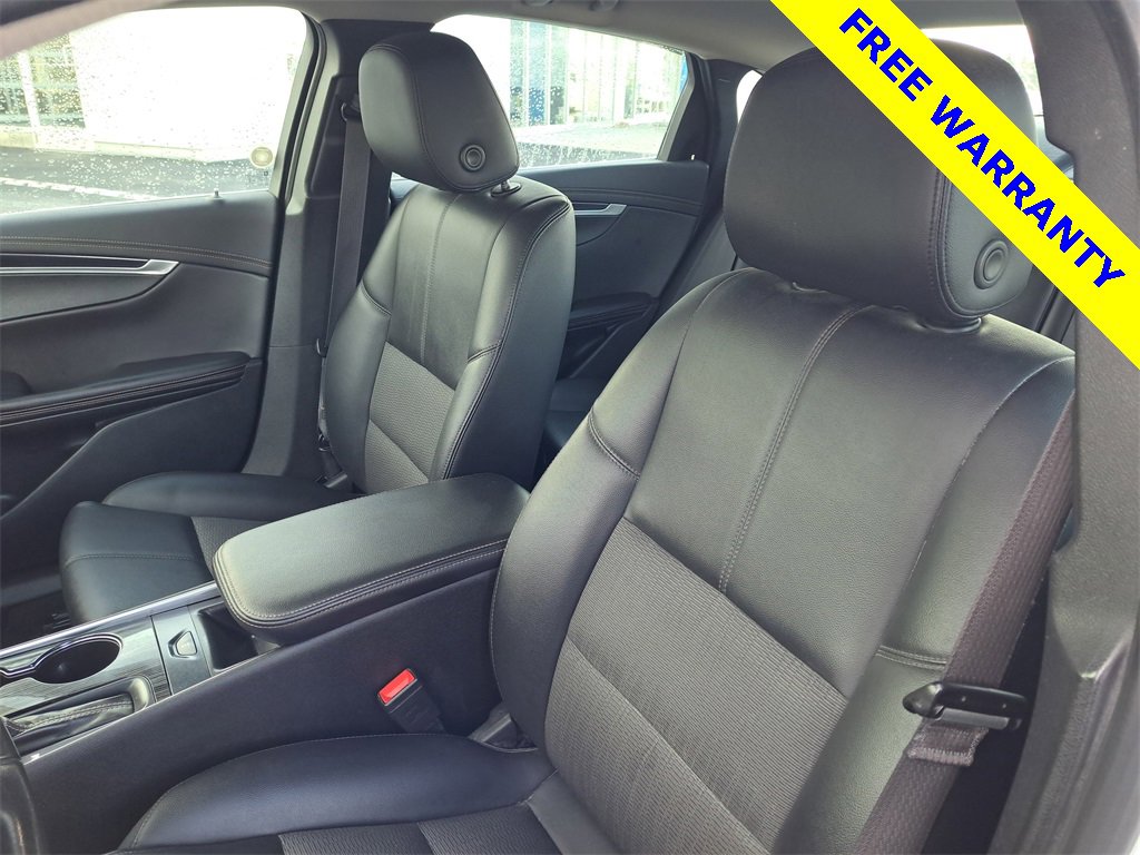 Used 2017 Chevrolet Impala LT image 5