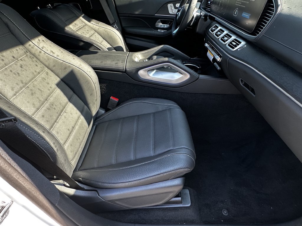 New 2026 Mercedes-Benz GLS 450 4MATIC image 15