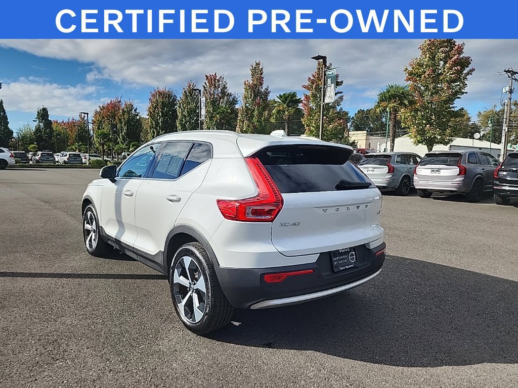 Used 2025 Volvo XC40 B5 Core w/ Protection Package Premier AWD/4WD image 3
