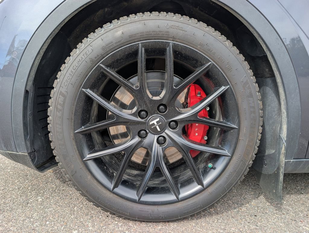 Used 2021 Tesla Model Y Performance AWD/4WD image 12