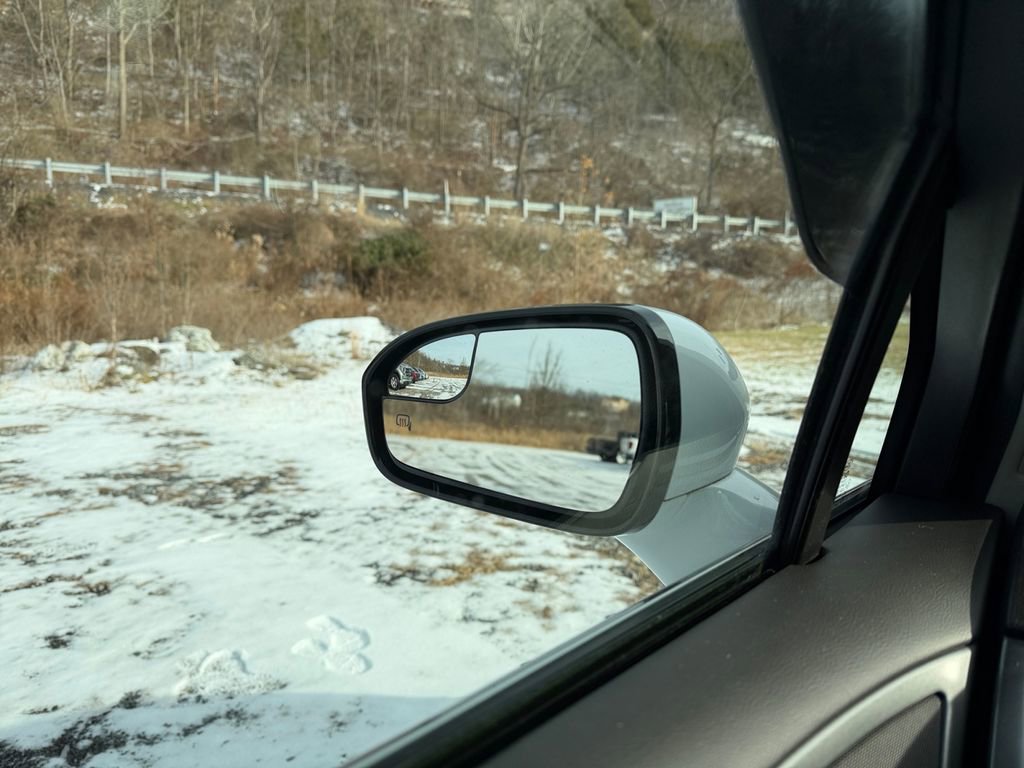 Used 2016 Ford Fusion SE image 10