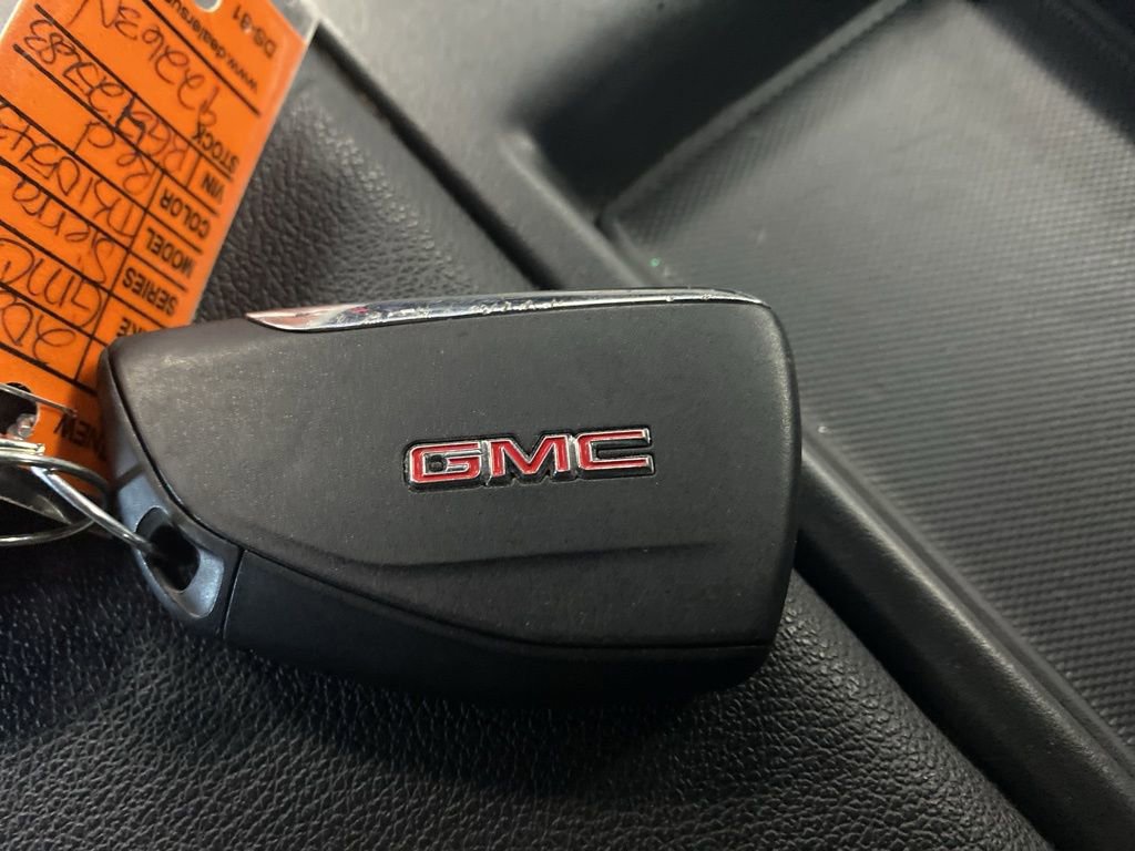 Used 2024 GMC Sierra 1500 Elevation image 35