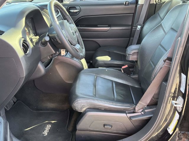 Used 2016 Jeep Patriot High Altitude FWD image 15